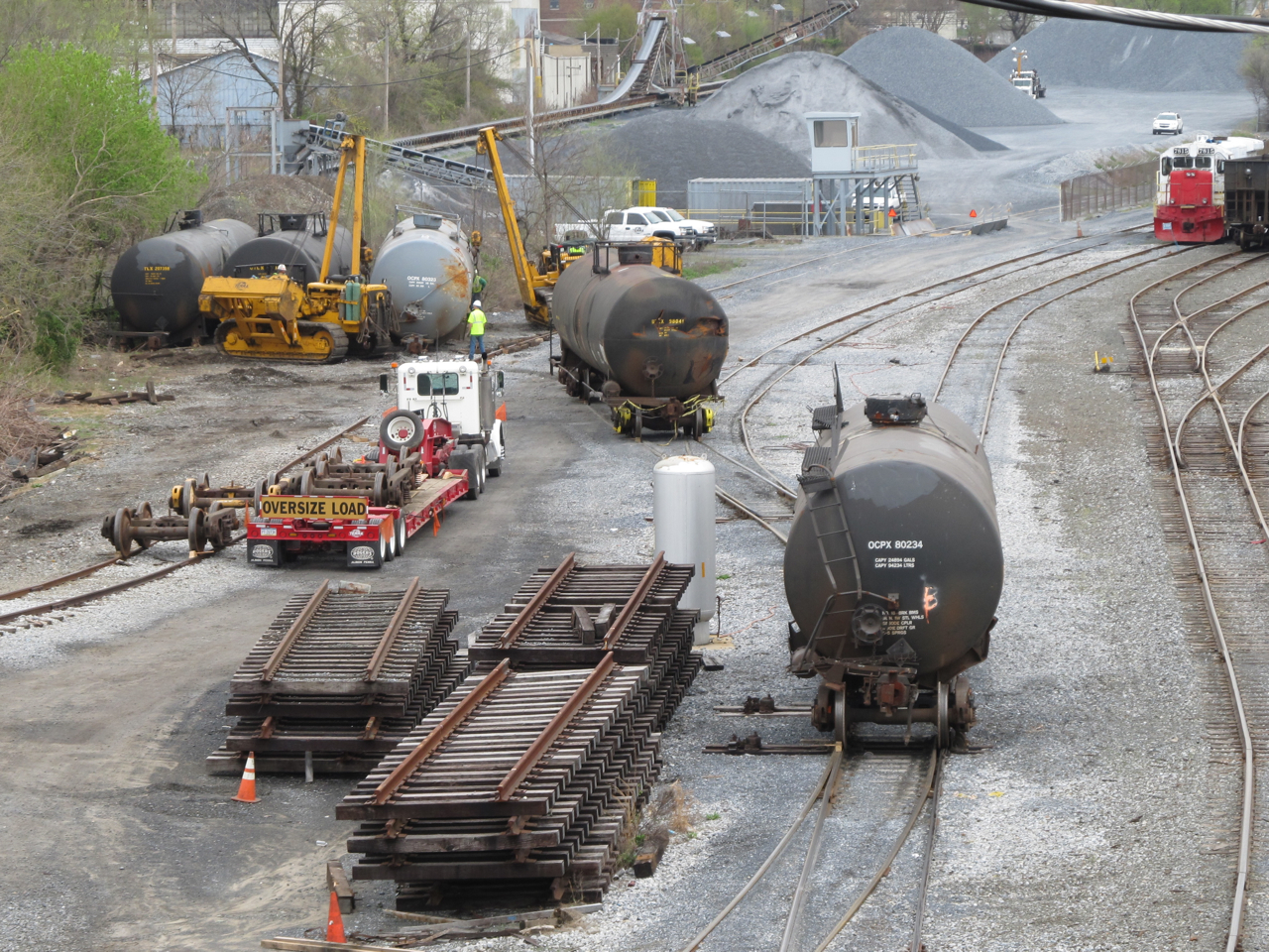 damaged tank cars